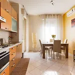 Udine M2 Balcony Apartman