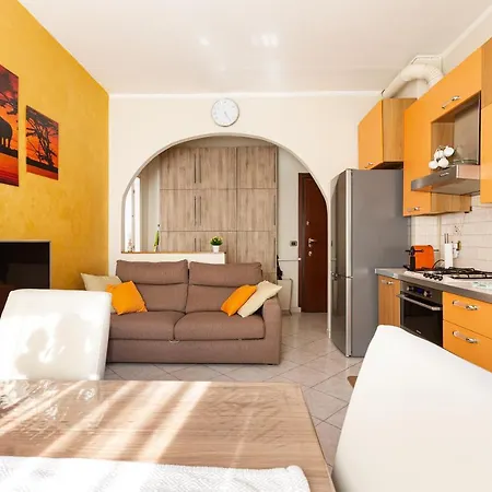 Apartment Udine M2 Balcony Apt *