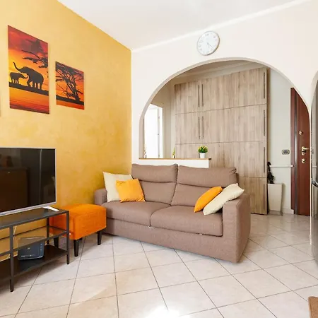 Apartment Udine M2 Balcony Apt *