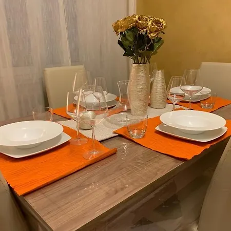 Udine M2 Balcony Apt Apartment Milan