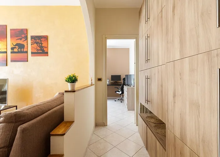 Udine M2 Balcony Milano